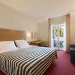 Ramada Hotell