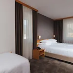 Ramada Hotell