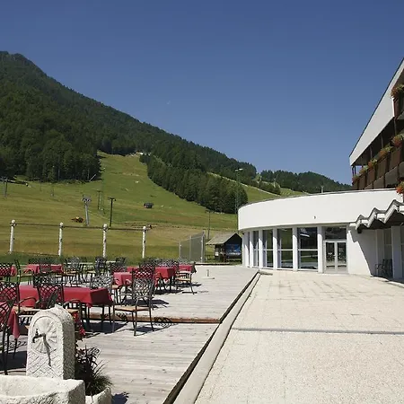 Ramada Hotel 4*