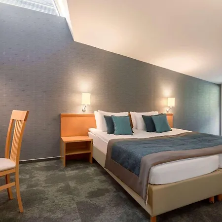 Hotel Ramada 4*